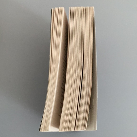 Divergent by Veronica Roth Paperback Chapter book - Picture 2 of 3